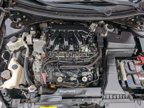 Used 2012 Nissan Altima 3.5 SR w/ Sport Pkg FWD image 28