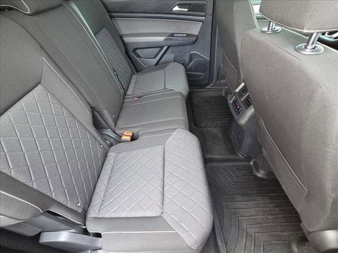 Used 2021 Volkswagen Atlas S image 18