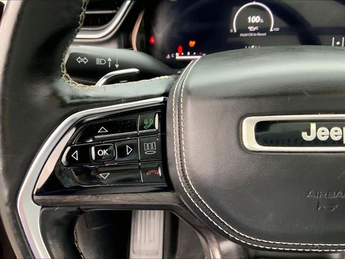 Used 2021 Jeep Grand Cherokee L Overland w/ Luxury Tech Group IV image 22