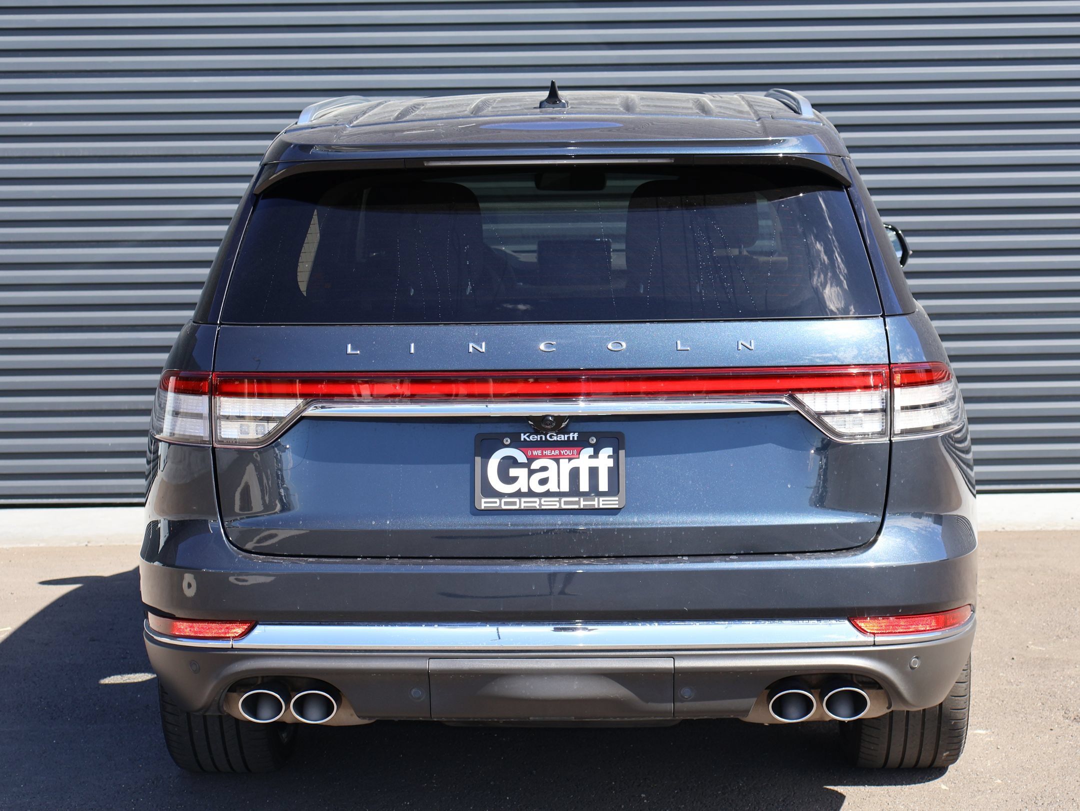 Used 2023 Lincoln Aviator Reserve w/ Equipment Group 201A AWD/4WD image 8