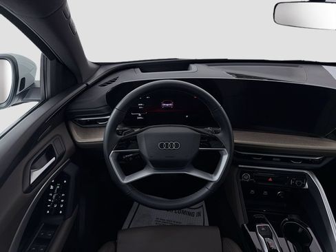 Used 2025 Audi Q5 Premium Plus w/ Premium Plus AWD/4WD image 24