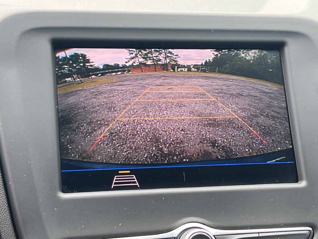 Used 2021 Chevrolet Equinox LT FWD image 26