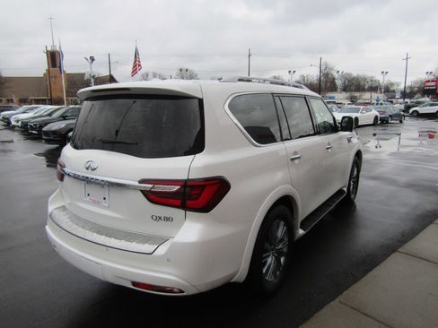 Used 2024 INFINITI QX80 Luxe image 5