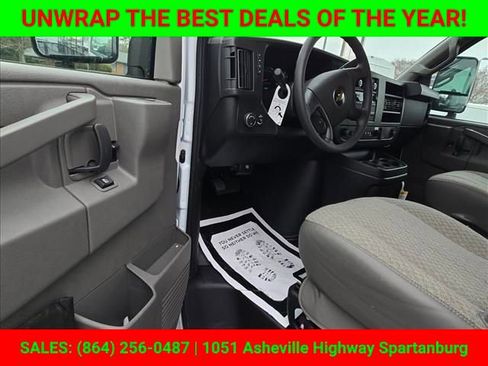 New 2025 Chevrolet Express 3500 w/ Power Convenience Package image 14