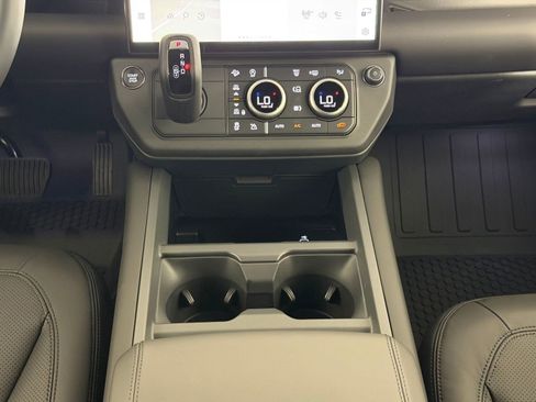 Used 2026 Land Rover Defender 110 S AWD/4WD image 24