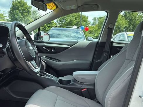 Used 2025 Subaru Legacy Premium AWD/4WD image 10