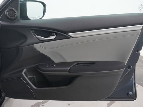 Used 2021 Honda Civic EX image 9