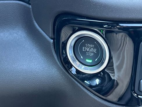 New 2026 Chevrolet Silverado 2500 LTZ w/ LTZ Premium Package AWD/4WD image 22