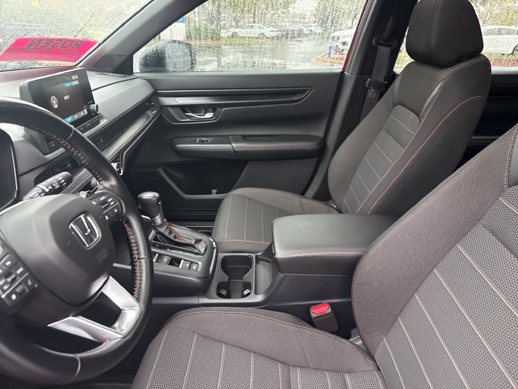 Used 2025 Honda CR-V Sport image 13