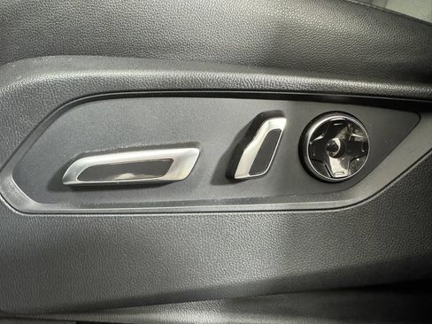Used 2024 Acura MDX SH-AWD image 37