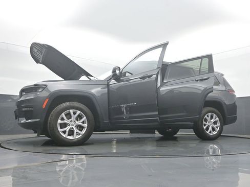 Used 2022 Jeep Grand Cherokee L Limited AWD/4WD image 59