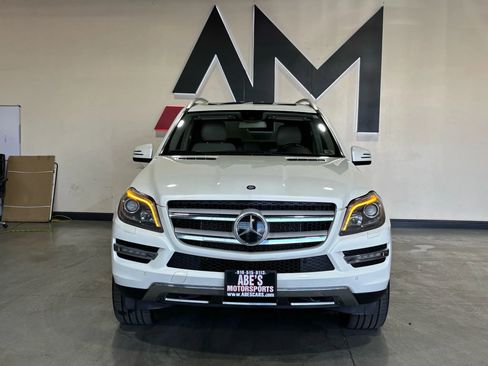 Used 2014 Mercedes-Benz GL 450 4MATIC image 2