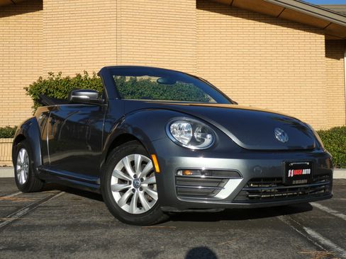 Used 2018 Volkswagen Beetle 2.0T S image 5