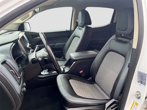 Used 2022 Chevrolet Colorado Z71 image 21