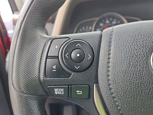 Used 2014 Toyota RAV4 XLE image 24