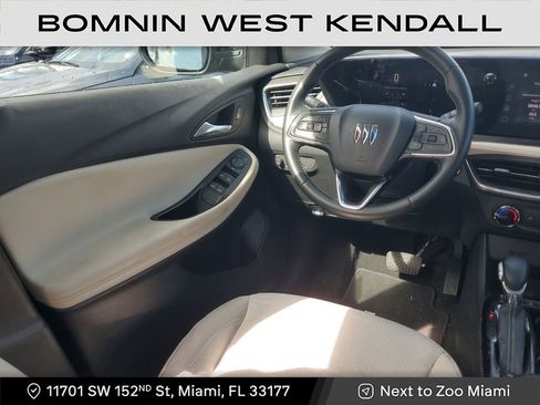 Used 2024 Buick Encore GX Preferred image 9