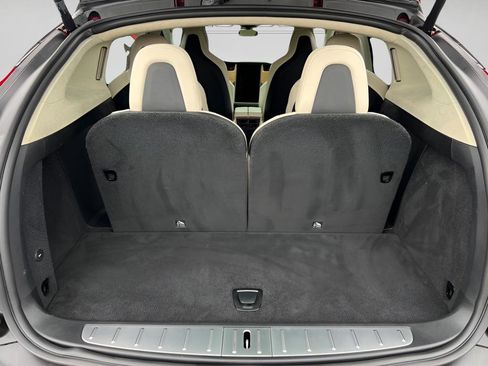 Used 2018 Tesla Model X 100D AWD/4WD image 25