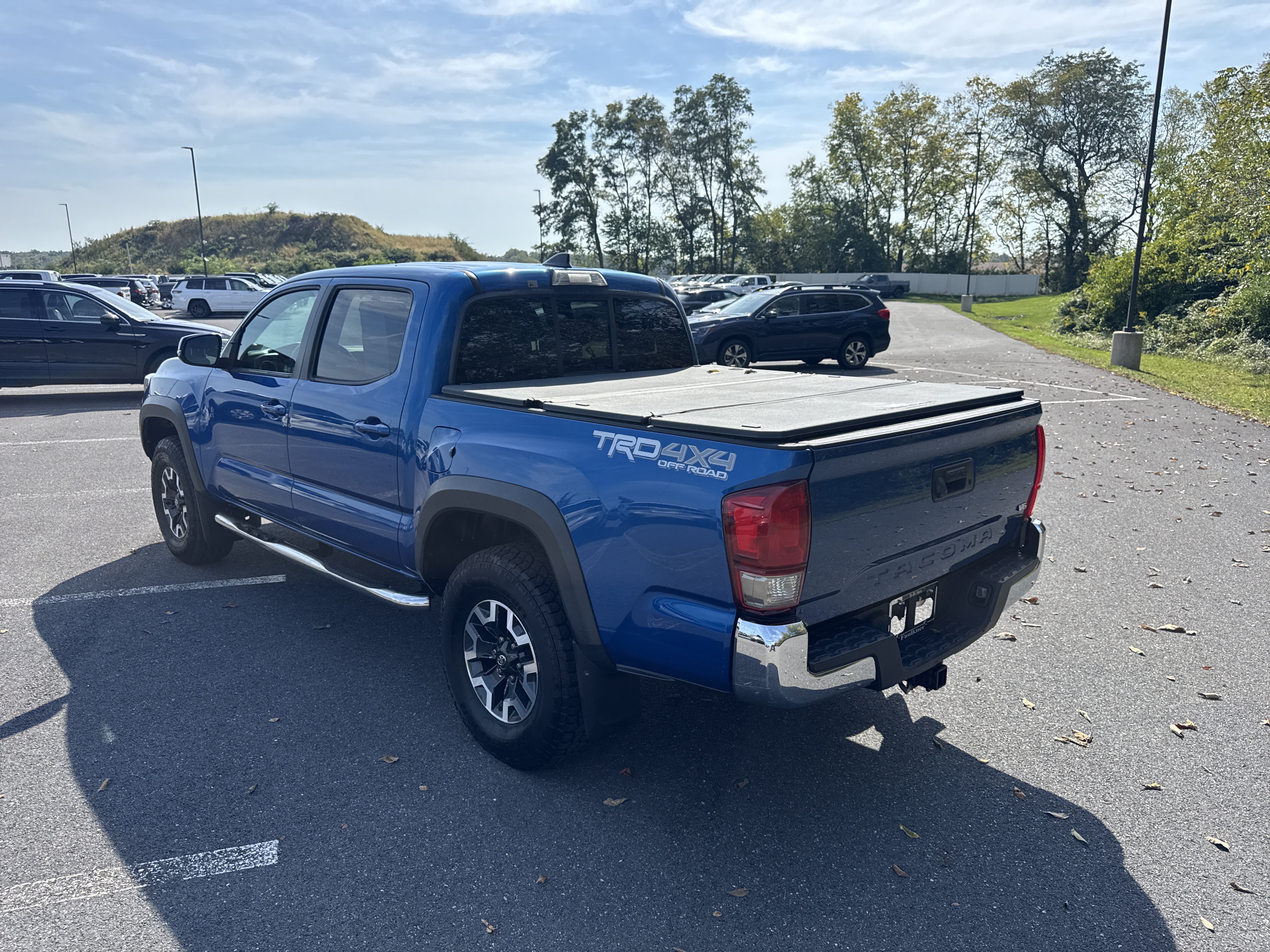 Used 2016 Toyota Tacoma TRD Off-Road w/ Towing Package AWD/4WD image 26