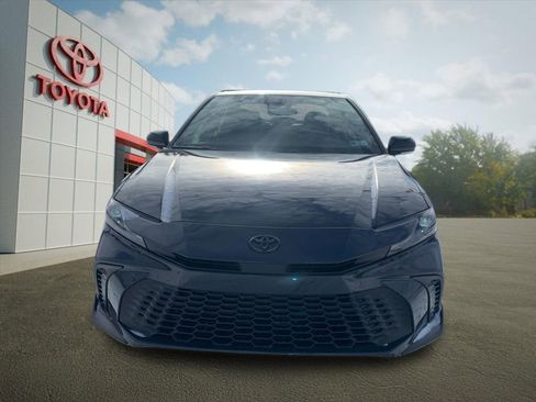 New 2026 Toyota Camry SE image 8