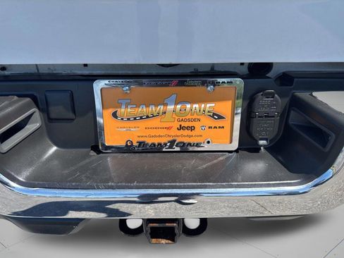 Used 2022 RAM 2500 Tradesman w/ Chrome Appearance Group AWD/4WD image 42