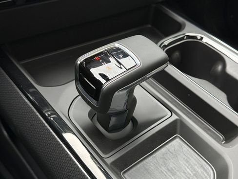 Used 2026 Chevrolet Silverado 1500 ZR2 image 23