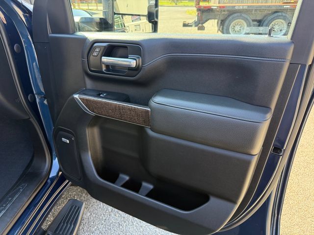 Used 2021 GMC Sierra 3500 Denali w/ Denali Ultimate Package AWD/4WD image 29