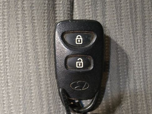 Used 2017 Hyundai Accent SE image 32