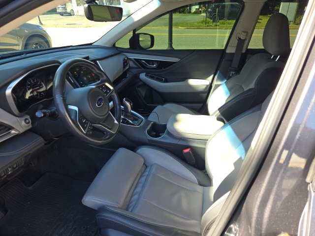 Used 2021 Subaru Outback Limited XT w/ Popular Package #2 AWD/4WD image 4