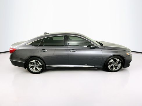 Used 2018 Honda Accord EX-L image 10