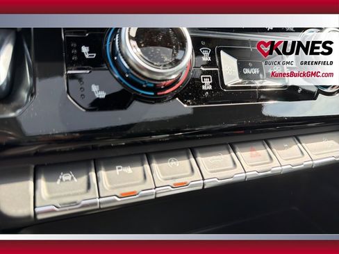 New 2026 GMC Sierra 1500 AT4 w/ AT4 Premium Package image 29