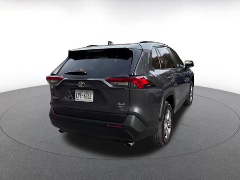 Used 2025 Toyota RAV4 XLE image 14