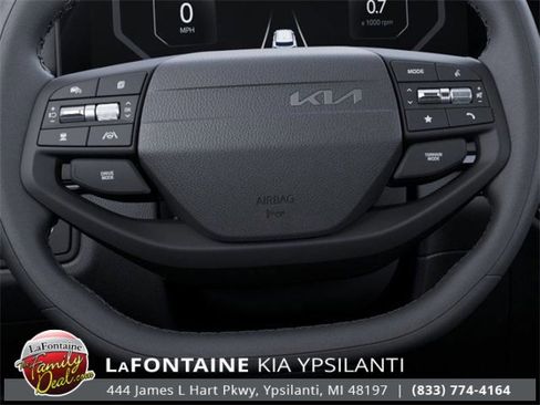 New 2026 Kia Sportage X-Line w/ X-Line Technology Package image 36