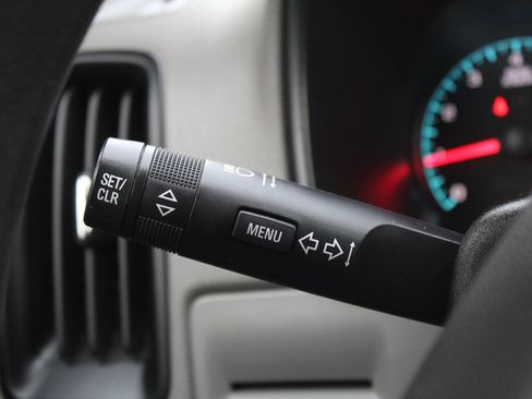 Used 2018 Chevrolet Colorado W/T image 20