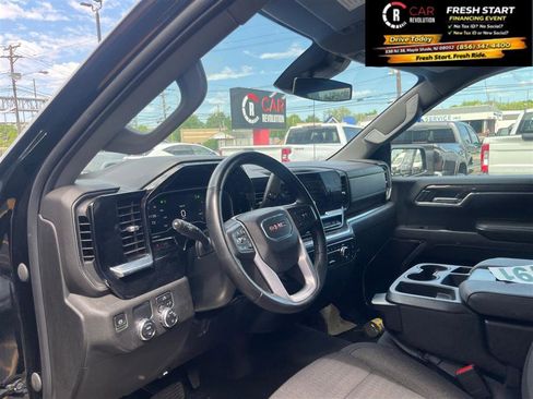 Used 2024 GMC Sierra 1500 SLE RWD image 17