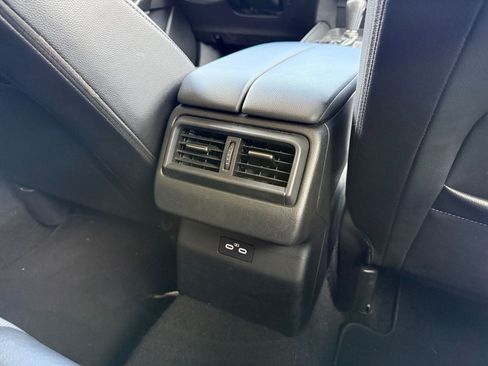 Used 2025 MAZDA CX-50 AWD 2.5 S w/ Select Package image 24