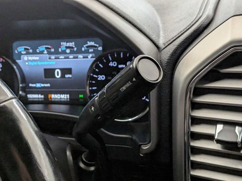 Used 2017 Ford F350 Platinum image 31