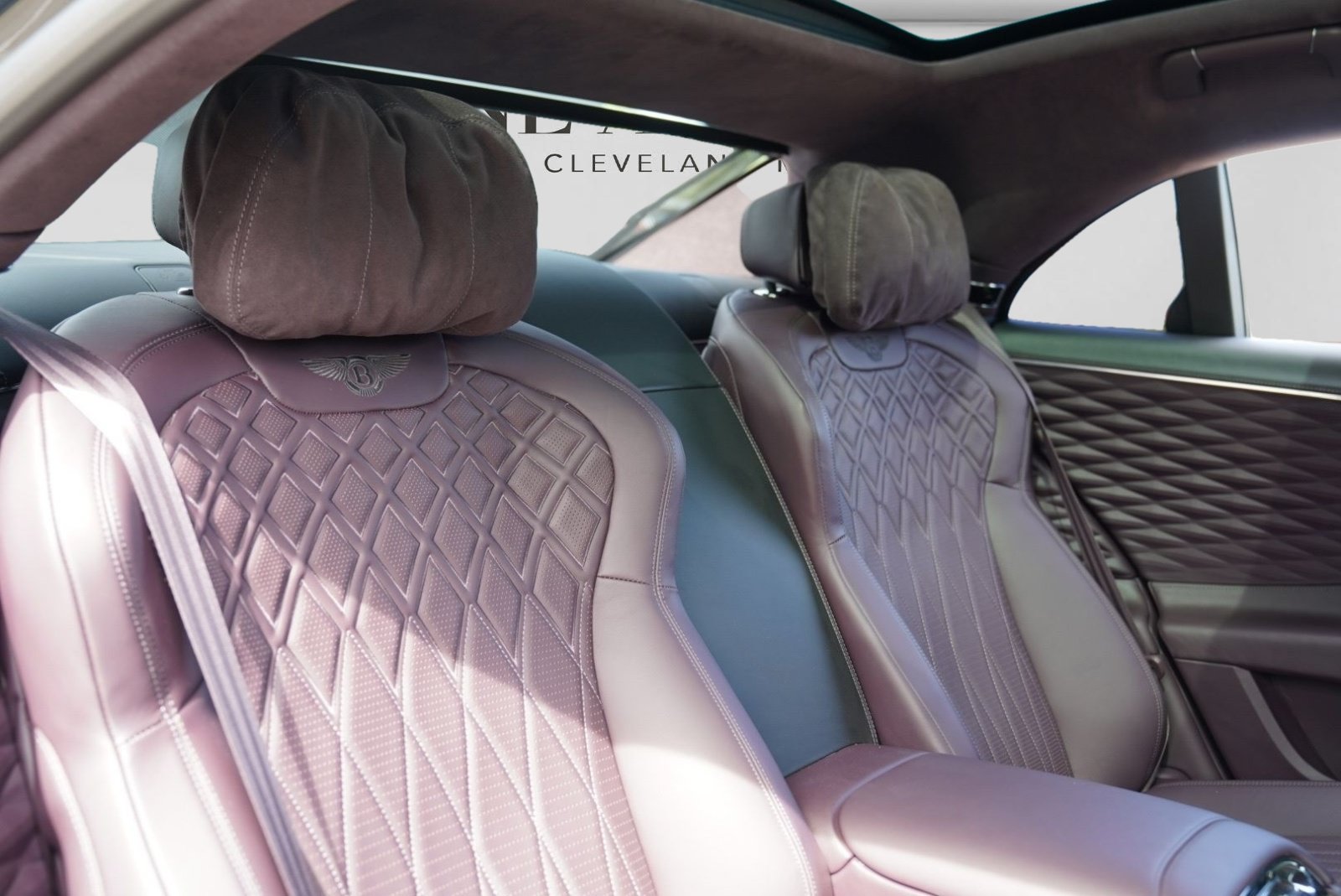 Used 2023 Bentley Flying Spur S V8 AWD/4WD image 6