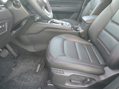 New 2025 MAZDA CX-5 Carbon Edition image 8