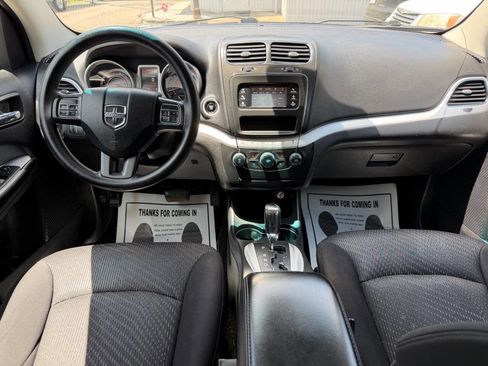 Used 2014 Dodge Journey SXT w/ Flexible Seating Group AWD/4WD image 9
