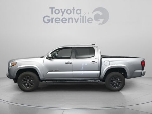 Used 2023 Toyota Tacoma SR5 w/ Technology Package RWD image 5
