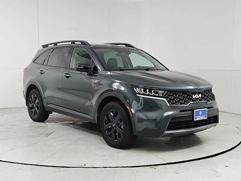 Used 2022 Kia Sorento S w/ Panoramic Sunroof Package image 8