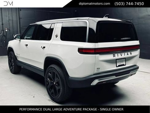 Used 2024 Rivian R1S Adventure AWD/4WD image 4