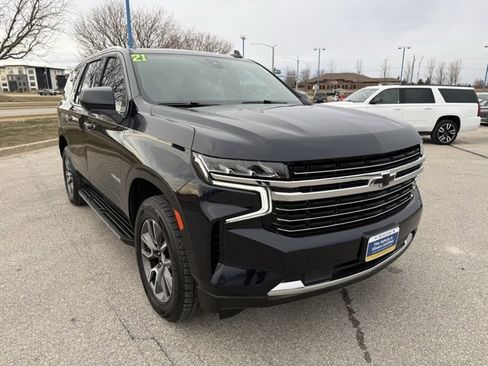 Used 2021 Chevrolet Tahoe LT w/ Rear Media and Nav Package image 2