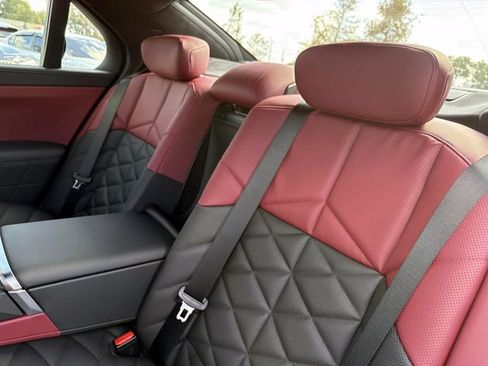 New 2026 BMW 740i image 14