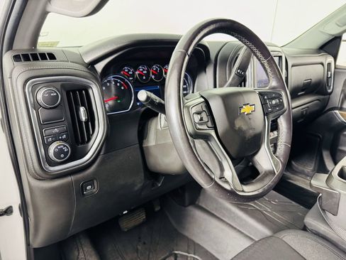 Used 2021 Chevrolet Silverado 1500 LT w/ Bed Protection Package RWD image 8