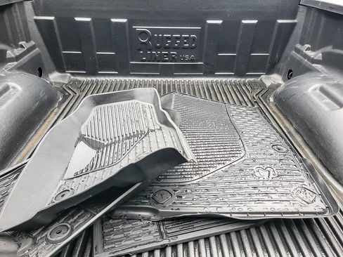 Used 2023 RAM 1500 Laramie image 19