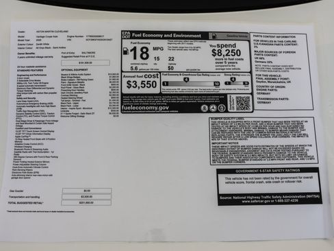 New 2025 Aston Martin V8 Vantage Coupe image 20