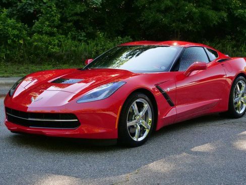 Used 2014 Chevrolet Corvette Stingray Coupe w/ 3LT Preferred Equipment Group RWD image 6