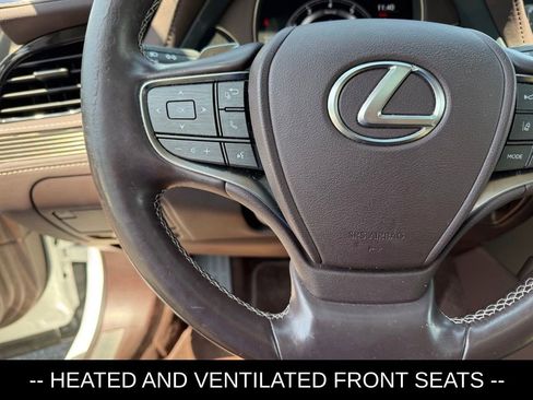 Used 2019 Lexus LS 500 RWD image 9