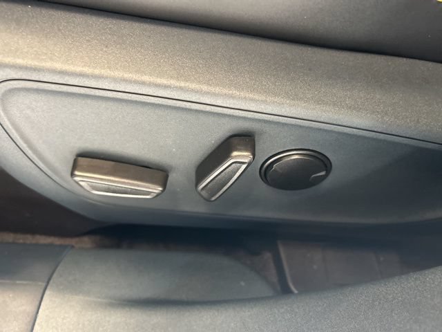 New 2026 Ford Maverick Lobo AWD/4WD image 16